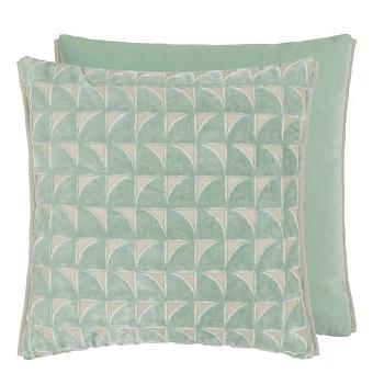 Подушка CCDG1596, Marquise Velvet, Duck Egg, Designers Guild 50 x 50см 